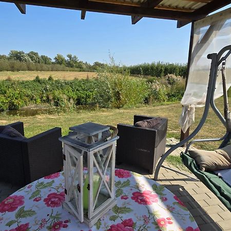 Ostoja Czersk Gora Kalwaria Zamek Krolowej Bony Domki Caloroczne Extérieur photo